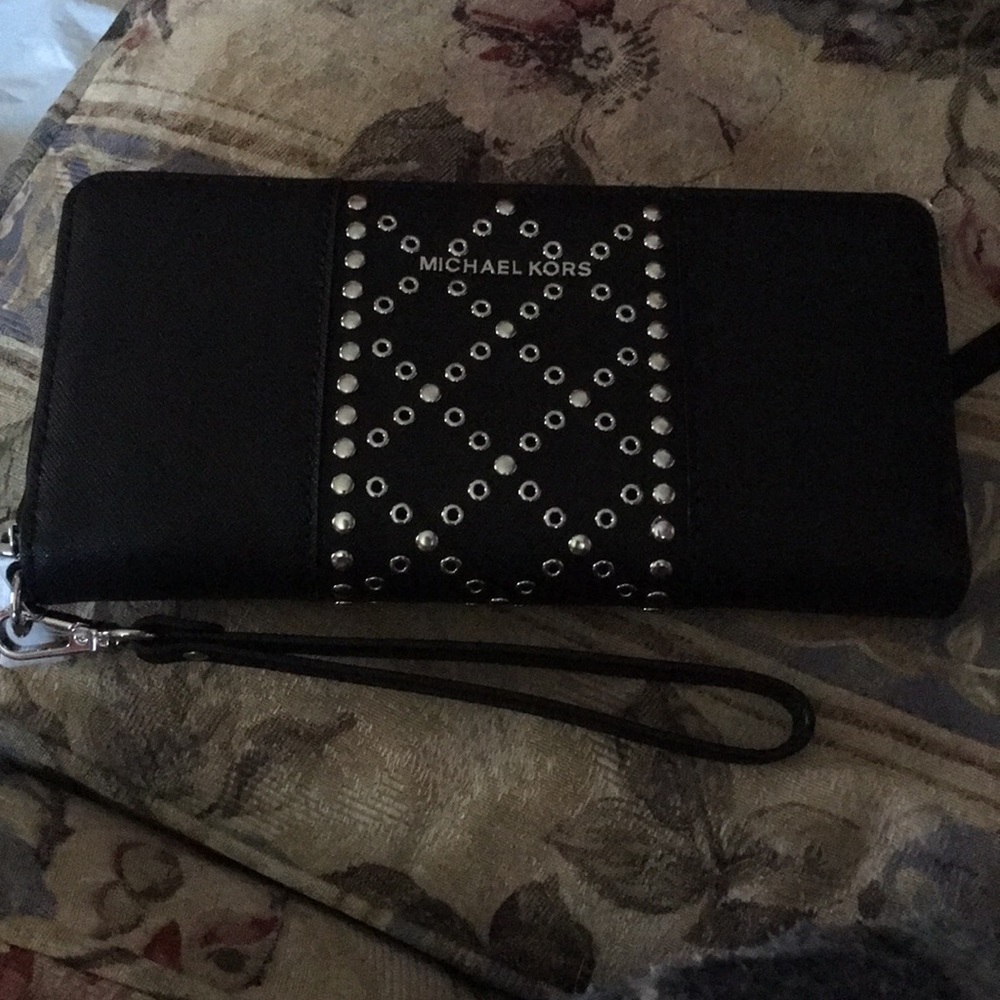 Michael Kors Wristlet